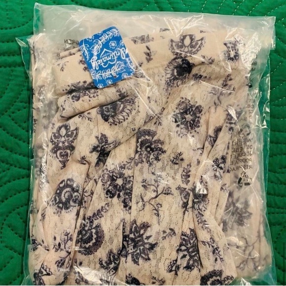 Free People Layered in Lace Legging Ivory Combo High Rise - Picture 4 of 4